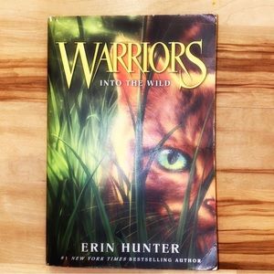 Warriors #1: Into the Wild (Warriors: The Prophecies Begin) - Paperback - GOOD